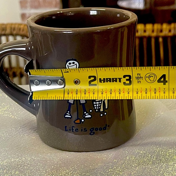 Life is Good Brown Mug with Golfer
Pre owned, Like New condition! - Picture 6 of 7